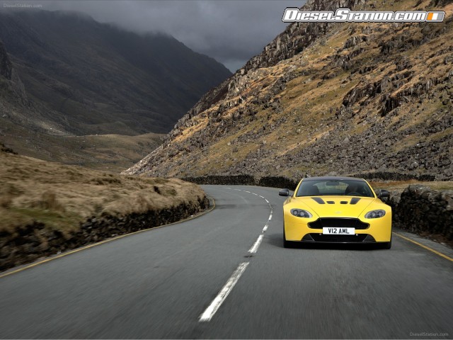 Aston Martin V12 Vantage S 2014 Picture #232 Aston Martin V12 Vantage S 2014 Picture #232